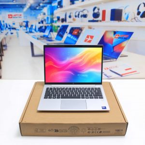 Laptop HP EliteBook 830 G11 Ultra 7 165U FHD Cảm ứng
